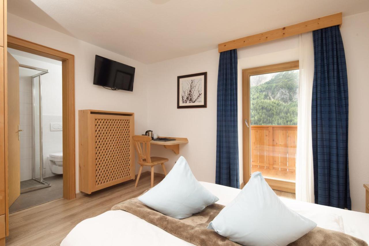 Hotel Garnì Declara Colfosco Esterno foto