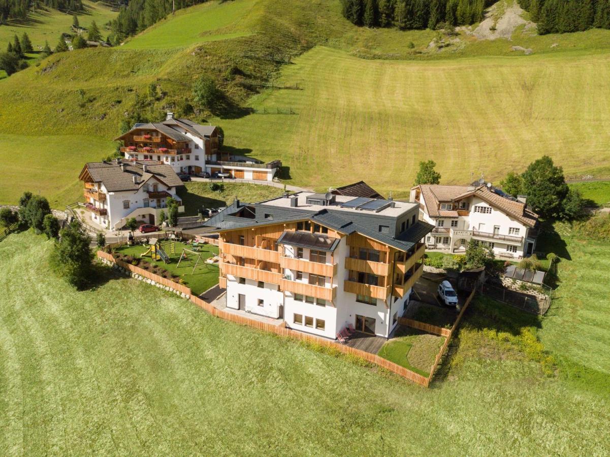 Hotel Garnì Declara Colfosco Esterno foto