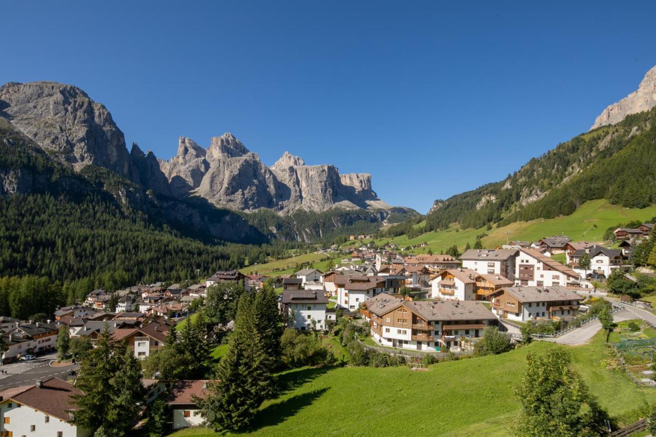 Hotel Garnì Declara Colfosco Esterno foto