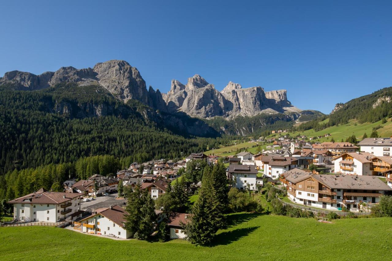 Hotel Garnì Declara Colfosco Esterno foto