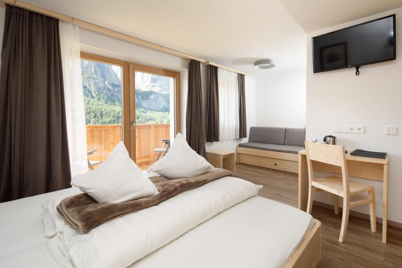 Hotel Garnì Declara Colfosco Esterno foto
